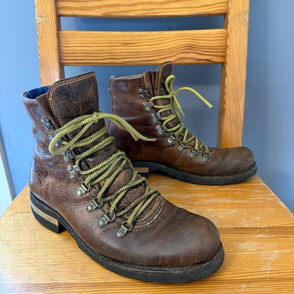 John Fluevog Brown Banker Soros Lace Up Leather Boots 9